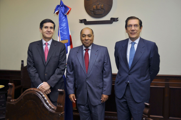 TC  recibe visita del rector de la Universidad Rey Juan Carlos