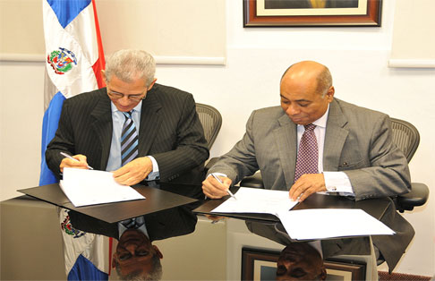 TC y Academia Dominicana de la Lengua Firman  Acuerdo de Cooperación Interinstitucional