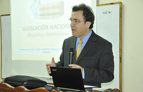 Magistrado Jottin Cury Dicta Conferencia sobre Roles de Altas Cortes