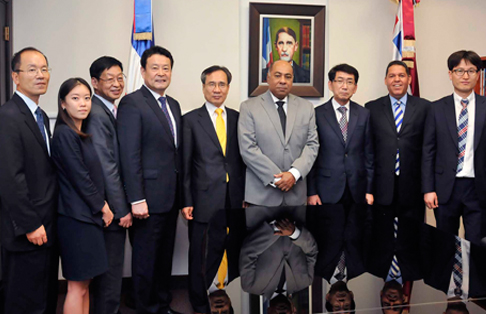 Comisión de República de Corea del Sur visita TC