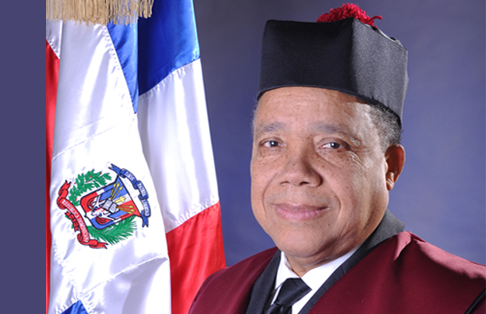 Magistrado Díaz Filpo participa en el III Congreso Panameño de Derecho Procesal Constitucional