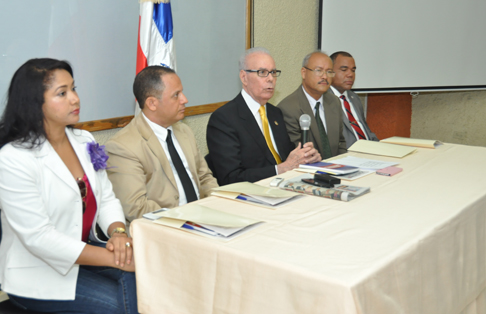 Magistrado Ray Guevara dictará conferencia “Duarte: primer constitucionalista dominicano”, TC presentará Pleno en SFM