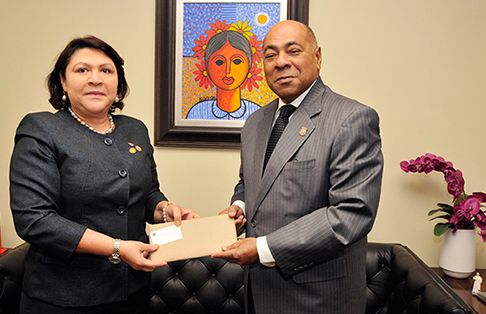 Magistrada Corte Centroamericana visita de cortesía al TC