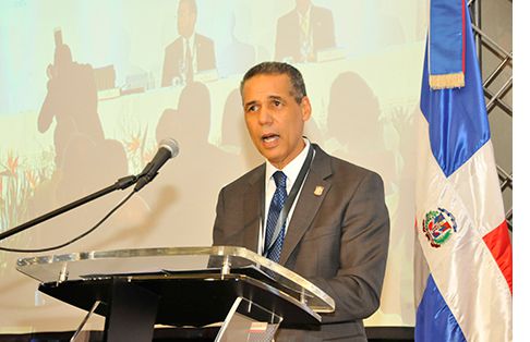 El magistrado Hermógenes Acosta asegura aplicación del precedente contribuye a la seguridad jurídica