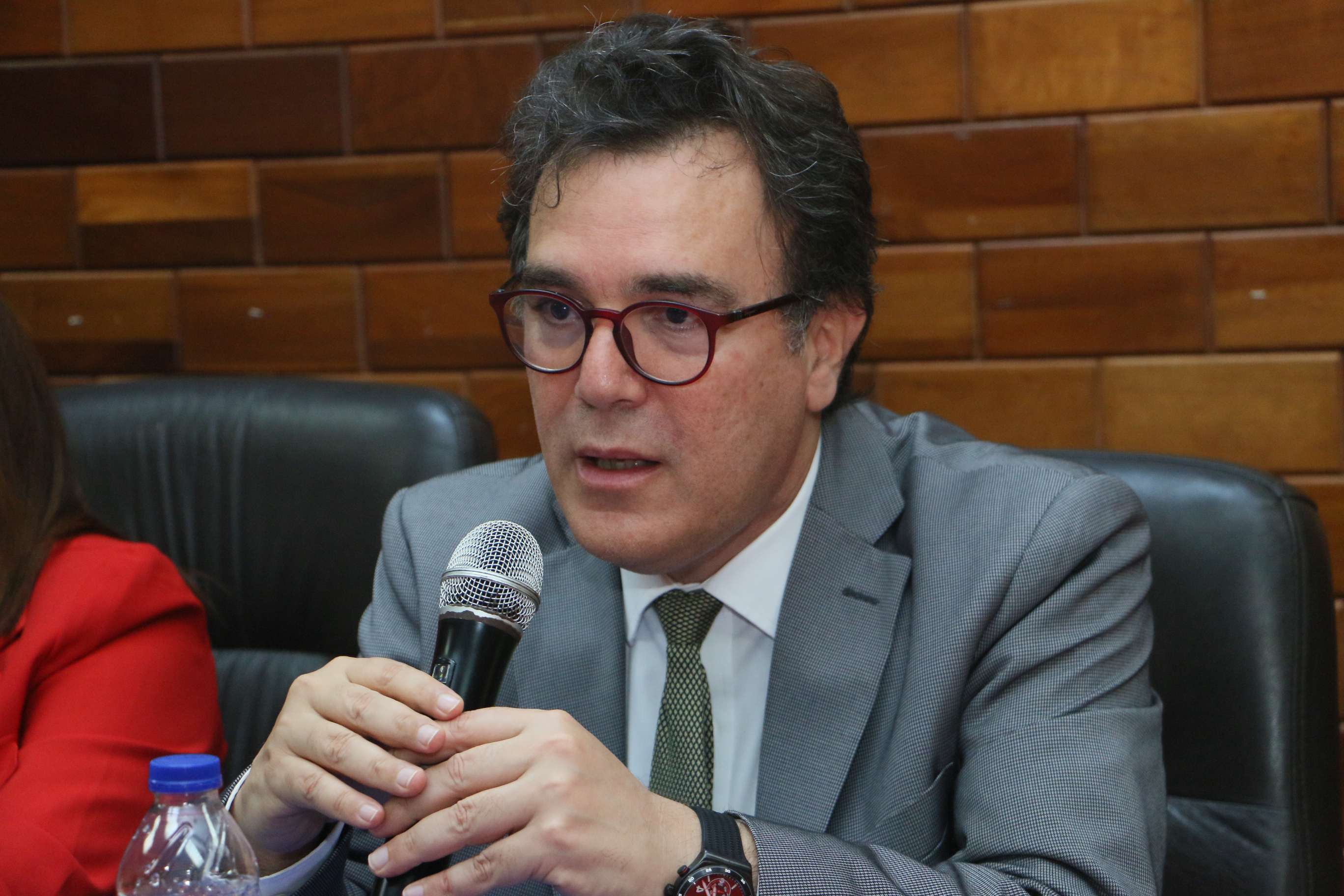 Magistrado Jottin Cury presenta libro “Límites al Derecho de Propiedad y Áreas Protegidas”, en Santiago Rodríguez