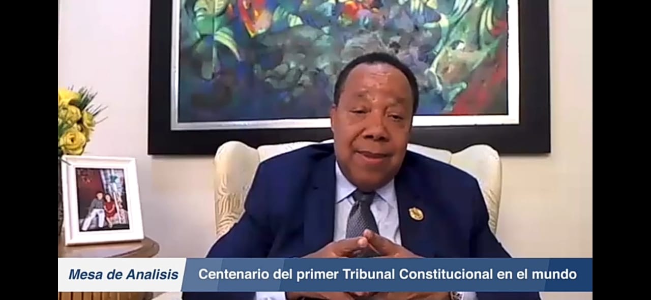 Magistrado Rafael Díaz Filpo participa en Centenario del primer Tribunal Constitucional del mundo