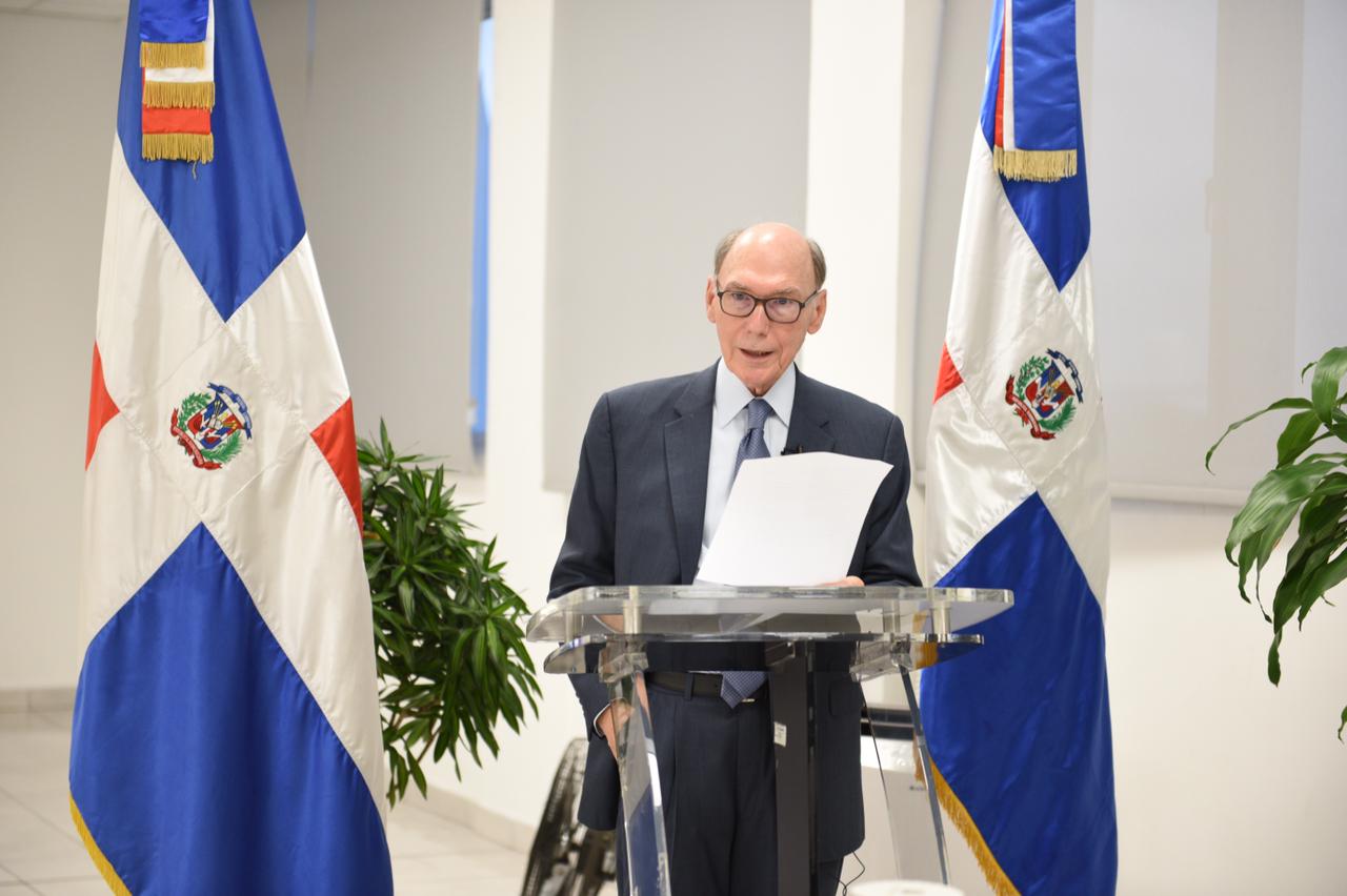 Frank Moya Pons destaca compromiso de Duarte con la construcción de una nación independiente