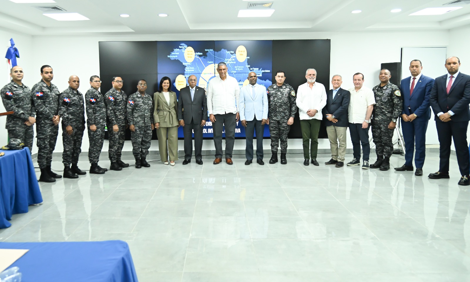 Presentan a magistrados del TC avances en modernización de la Policía Nacional