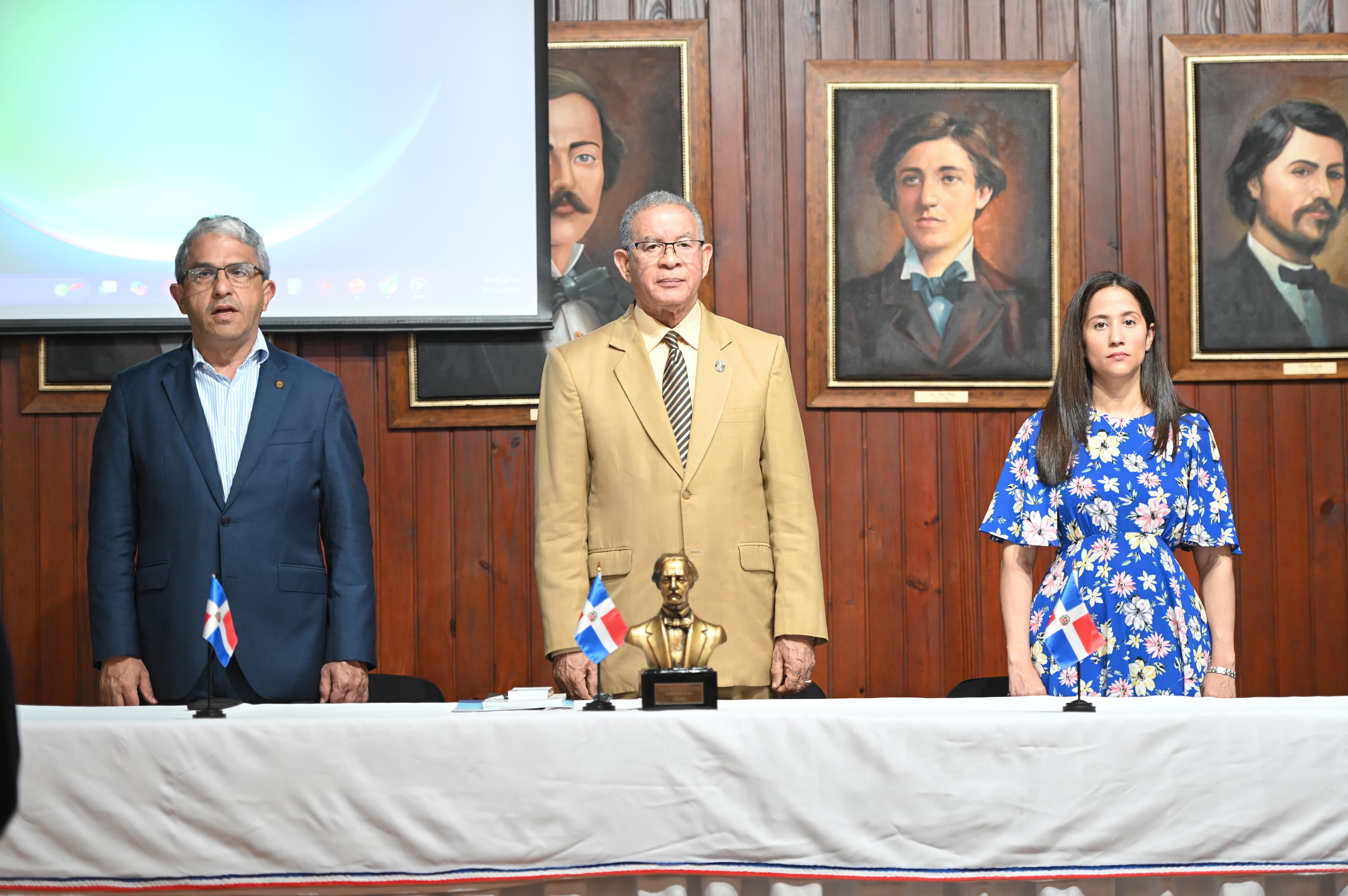 TC realiza curso especializado en simbología patriótica dominicana