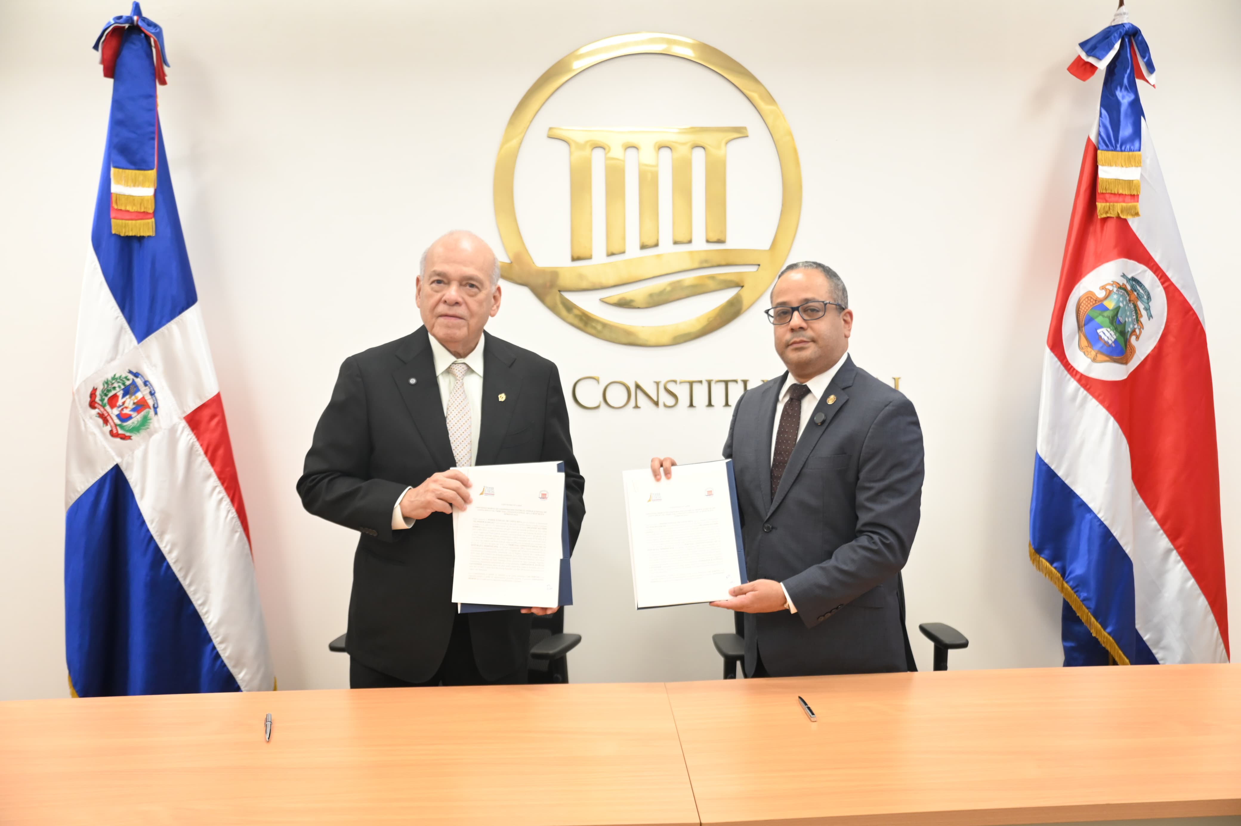 Tribunal Constitucional y Poder Judicial de Costa Rica firman acuerdo de cooperación interinstitucional
