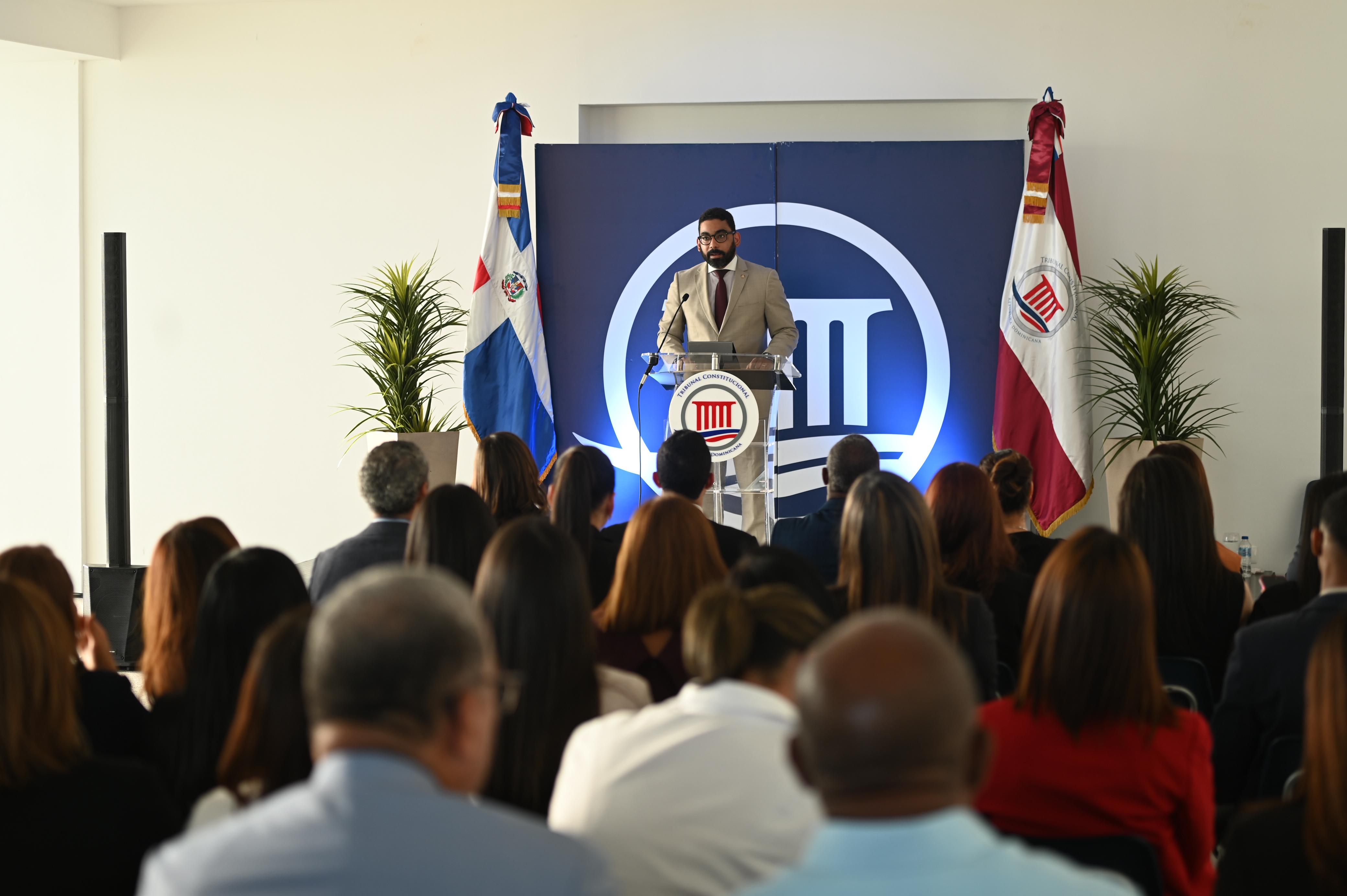 Magistrado Amaury Reyes Torres afirma Constitución no puede ser leída sin entender la soberanía
