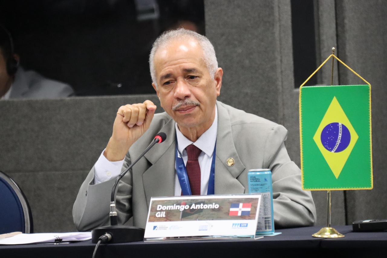 Magistrado Domingo Gil debate sobre derecho constitucional y el derecho privado en Brasil Magistrado Domingo Gil debate sobre derecho constitucional y el derecho privado en Brasil